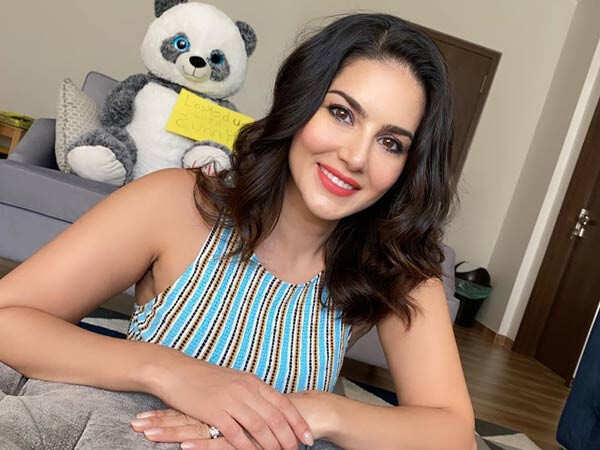 Bhojpuri Sunny Leone Ka Xnxx - Sunny Leone Dances to Baby Doll with a Mask-on | Filmfare.com