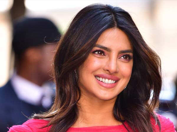 Bollywood Stars Wish Priyanka Chopra On Her Birthday 