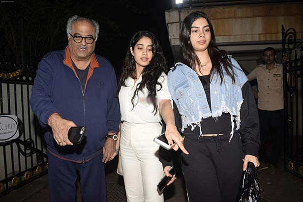 Janhvi Kapoor Tells Rahul Gangwani What She Did After Her Staff Members 