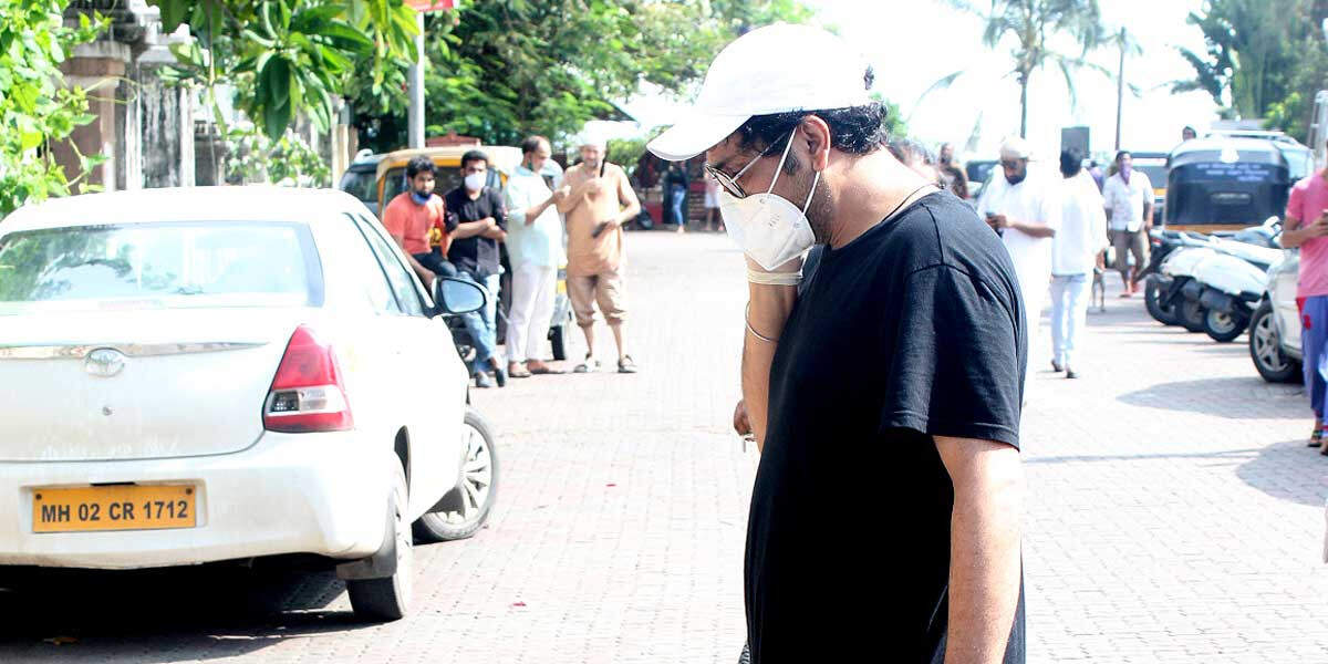 The shocking news of Sushant Singh Rajput committing suicide has shaken everyone in the industry and left everyone numb. The 34-year-old actor took his life in his Bandra flat in Mumbai. His close friend, director Mukesh Chhabra visited Sushant’s Bandra apartment soon after. The casting director was very close to Sushant and the actor considered him as his brother. The two always remained inseparable and shared a strong bond. Sushant’s unreleased film, the remake of The Fault In Our Stars titled Dil Bechara marks Mukesh Chhabra’s debut as a director. The film will soon be released on an OTT platform and that will be the last film on the actor. RIP Sushant!