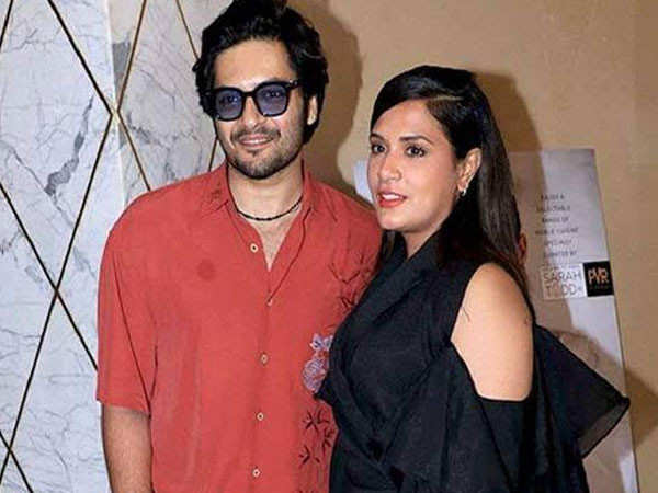 Richa Chadha Prays for Ali Fazal’s Mother After her Demise Yesterday