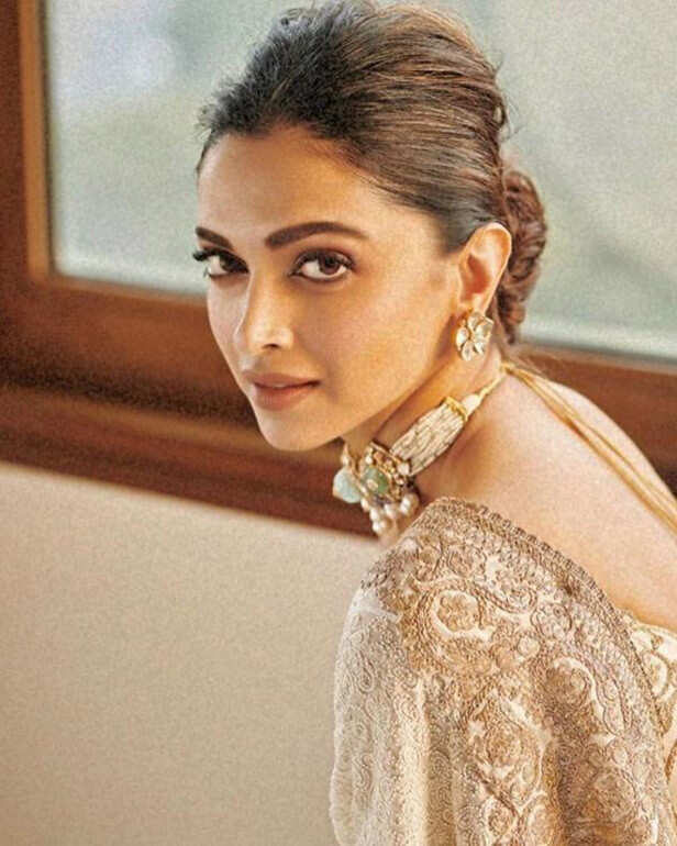 Deepika Padukone steals the show at Paris Fashion Week 2023