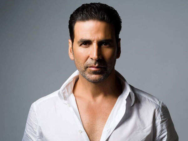 https://filmfare.wwmindia.com/content/2020/may/akshaykumarcountry41590743093.jpg