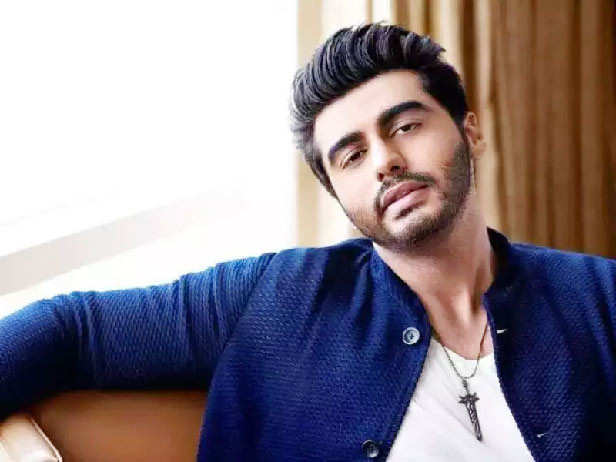 Arjun Kapoor keeps his fans entertained with a fun video 