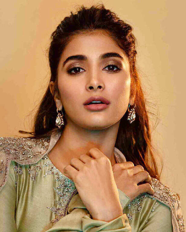 Pooja Hegde Talks About Her Instagram Being Hacked Filmfare Com