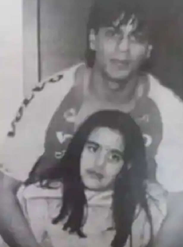 Here's a throwback picture of Shah Rukh Khan and Trishala Dutt |  