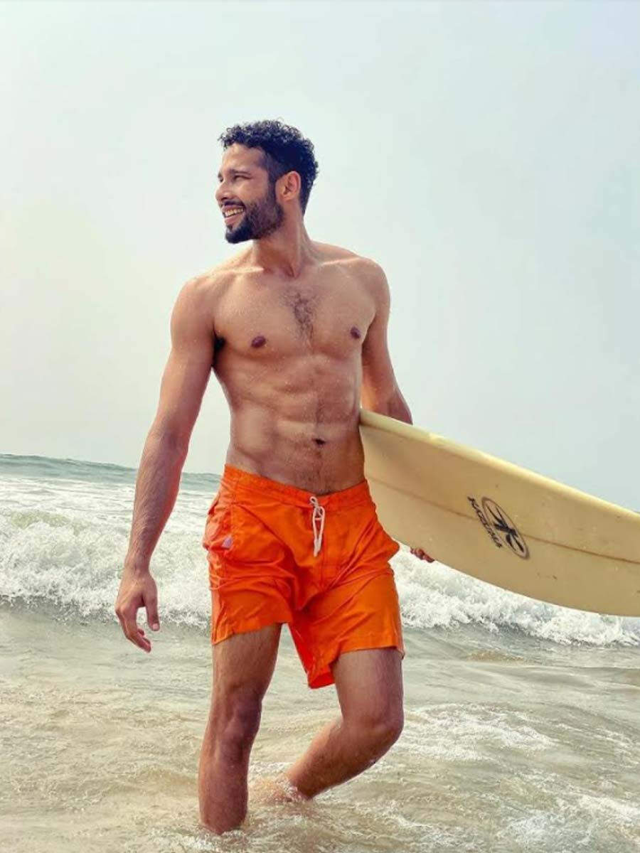 This super cool click of Siddhant Chaturvedi from Goa is grabbing all