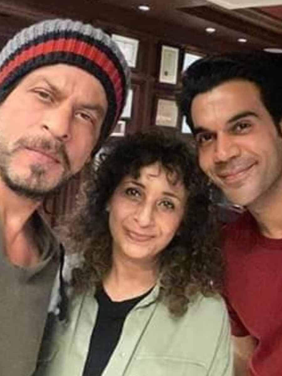 Rajkummar Rao explains why he looks up to Shah Rukh Khan 2 v