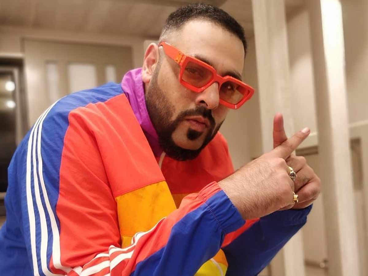 I still have my St Stephen's ID, that is something worth flaunting: Badshah  | Entertainment - Times of India Videos