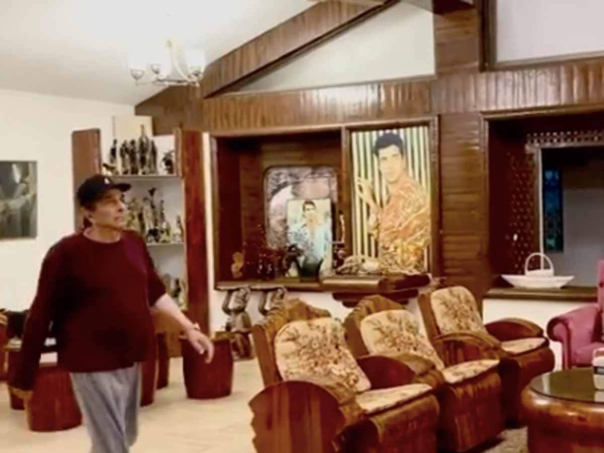 Veteran Actor Dharmendra Takes Us On A Tour Of His Beautiful House Filmfare Com