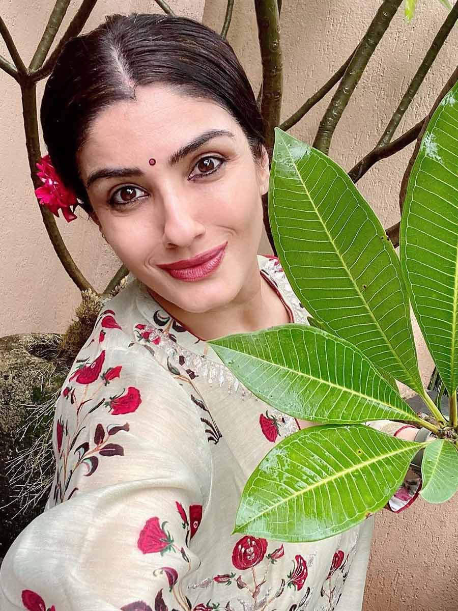 Sensuality not about shedding clothes, but how one carries it off: Raveena  Tandon - OrissaPOST