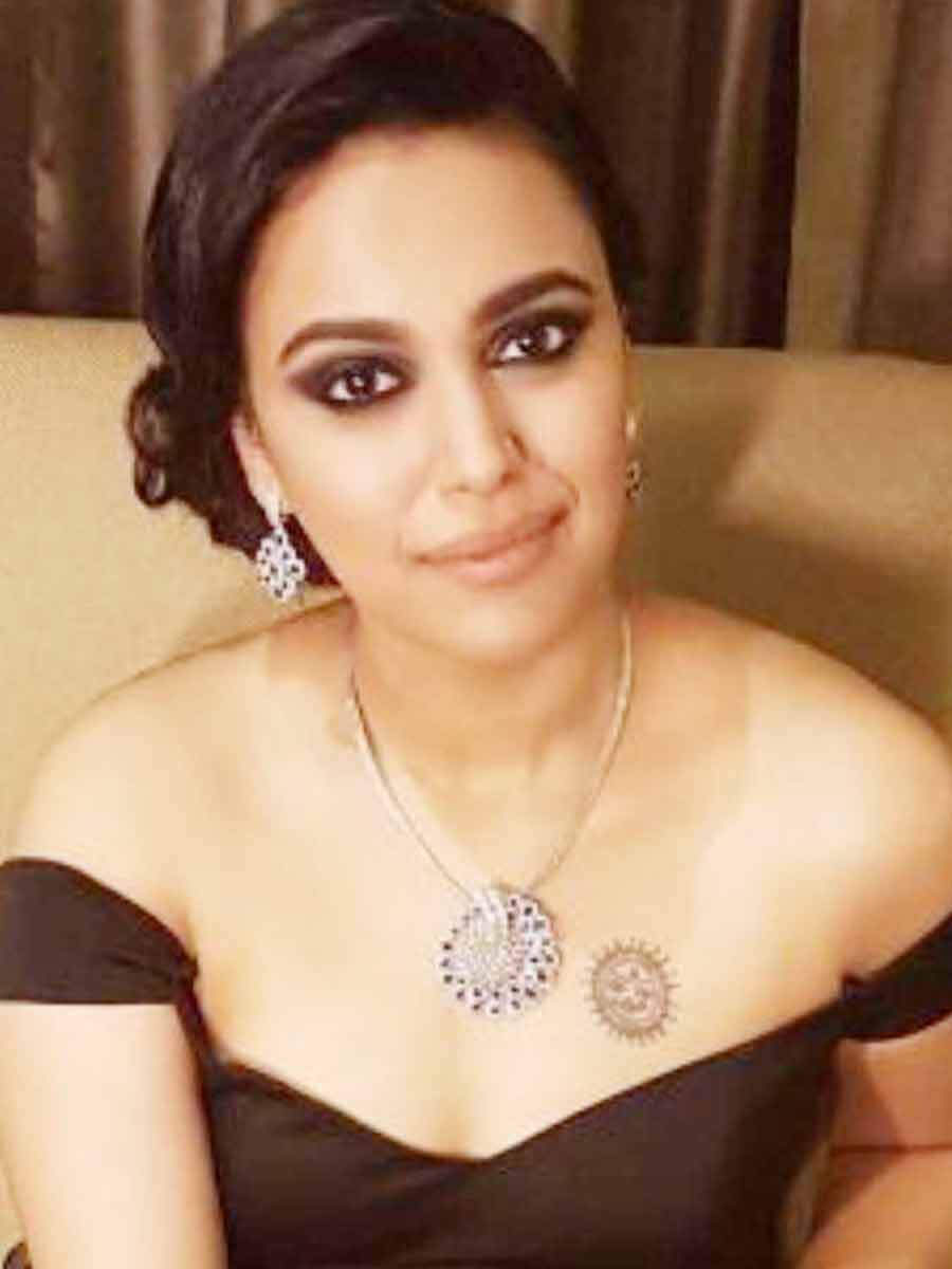 Свара. Свара Бхаскар. София дивийаншуевна Бхаскер. Swara Bhasker talks about orgasm among women with Durex.