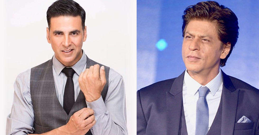 A fan requested Akshay Kumar to call SRK and here’s what he did