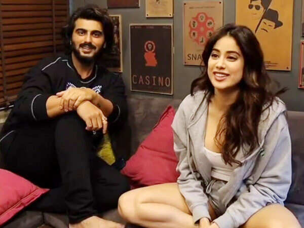 Arjun Kapoor And Janhvi Kapoor Reveal Fun Facts About Each Other On Bak Bak With Baba