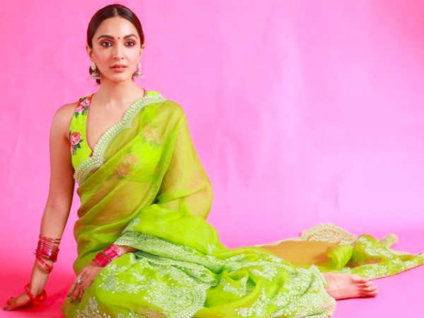 Photos: Kiara Advani dons a stunning green saree for Shershaah promotions |  Filmfare.com