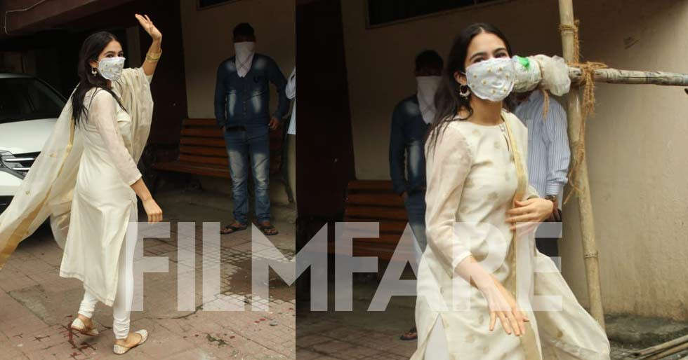 Pictures: Sara Ali Khan clicked in ethnic wear at the gym
