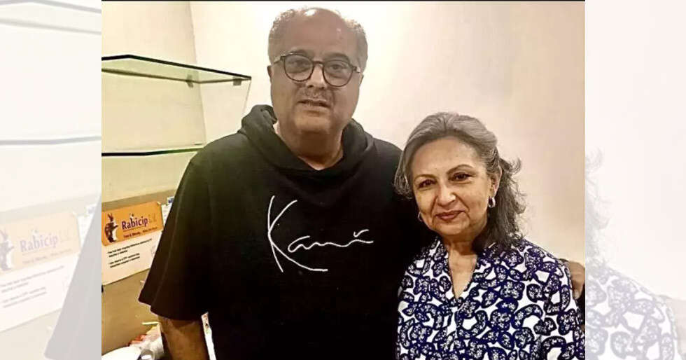 Khushi Kapoor comments on 'first crush' post shared by Boney Kapoor - Vimarsana News