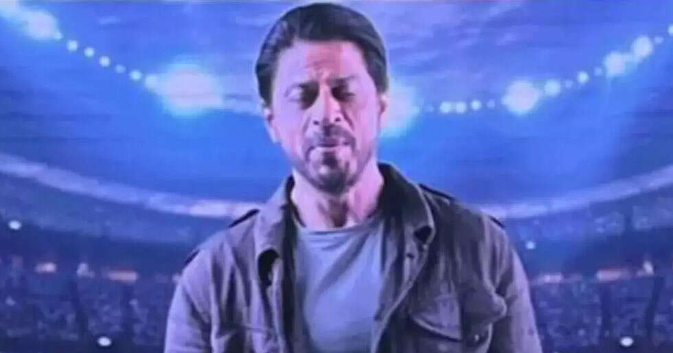 Shah Rukh Khan makes first digital appearance since Aryan Khan's bail - Vimarsana News