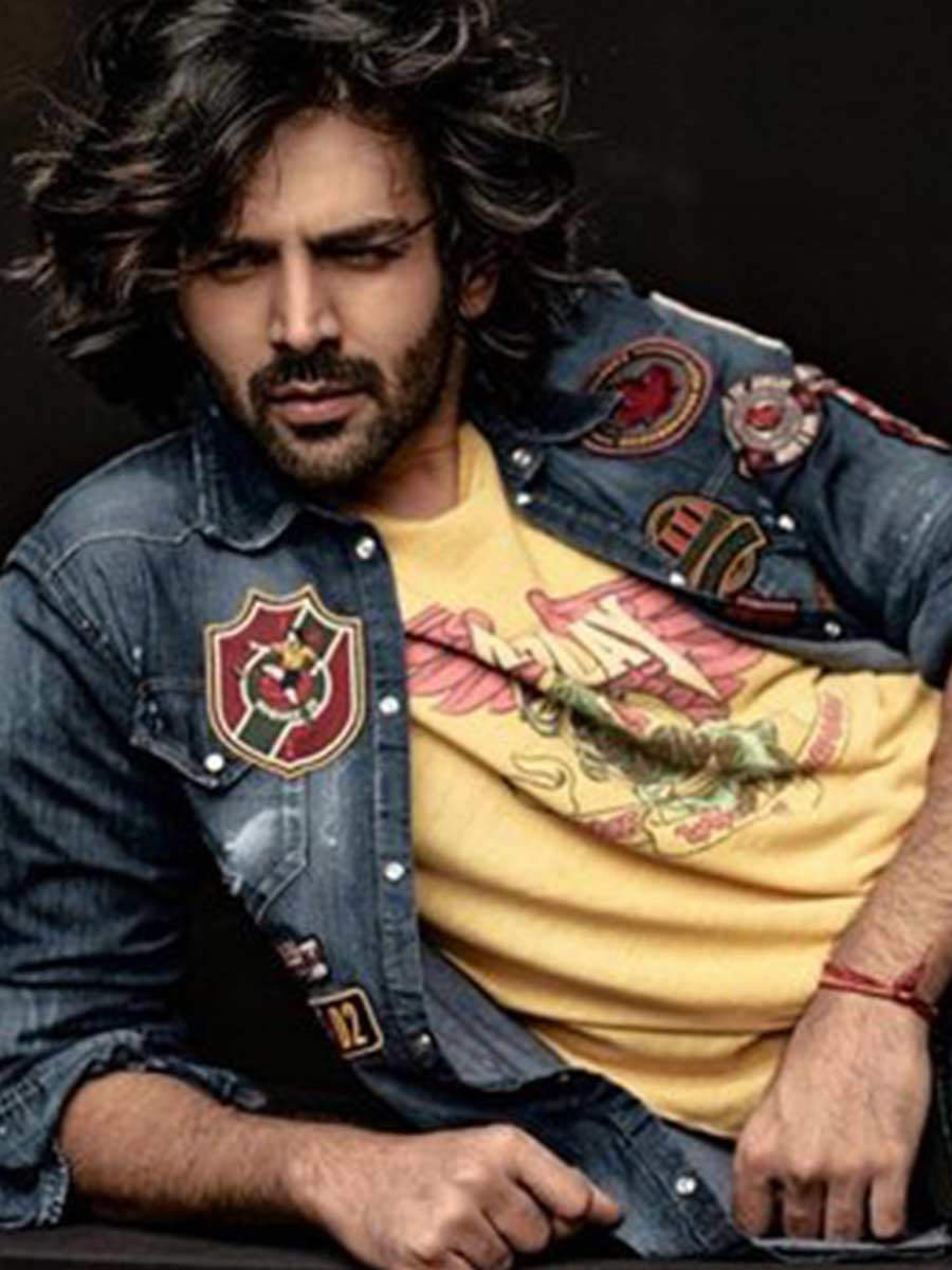 Kartik Aaryan gets his hair chopped and shares a quirky post that leaves  his fans curious 