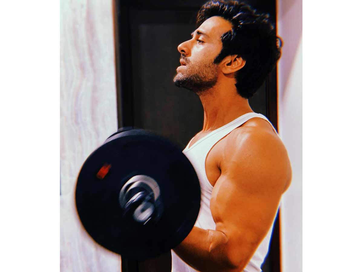 Pulkit Samrat's workout mantra is motivational | Filmfare.com