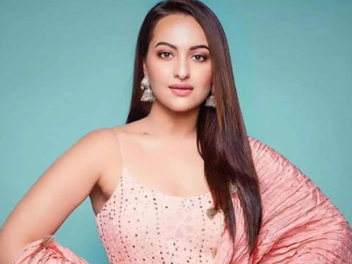 Sonakshi Sinha Fulfils Her Dream By Purchasing Her Own Home