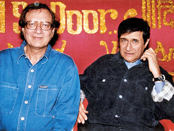 All about late actor and director Vijay Anand