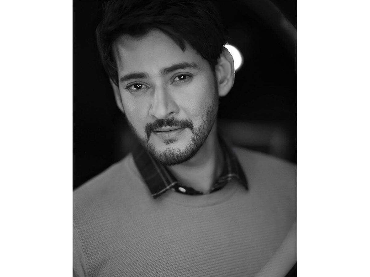 mahesh babu in black tshirt