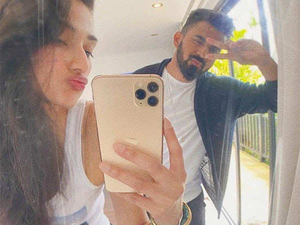 Is Kl Rahul Making His Relationship With Athiya Shetty Official Filmfare Com