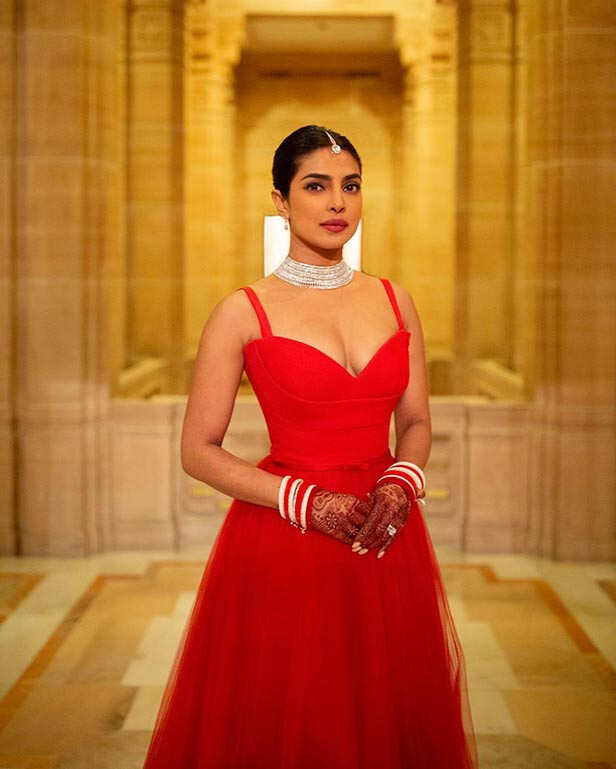 Here's All About Priyanka Chopra's Wedding Dress