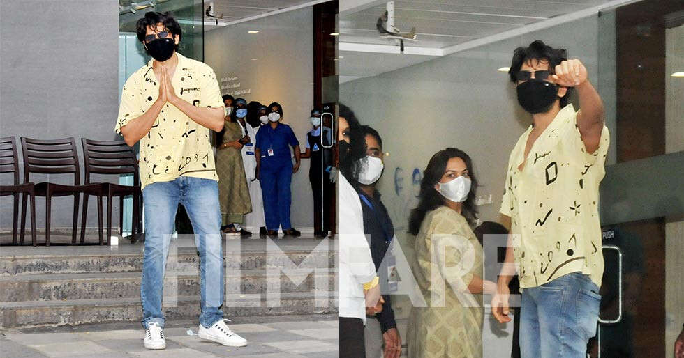 Photos: Kartik Aaryan clicked as he heads out to get jabbed