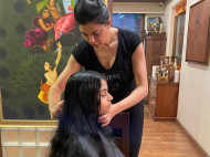 Sushmita Sen turns hair dresser for her younger daughter Alisah, Rene demands a haircut too