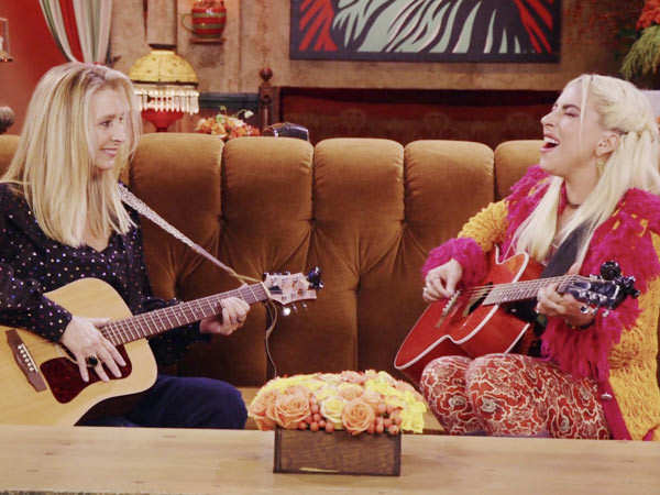 Lisa Kudrow and Lady Gaga reunite for new version of Smelly Cat - watch