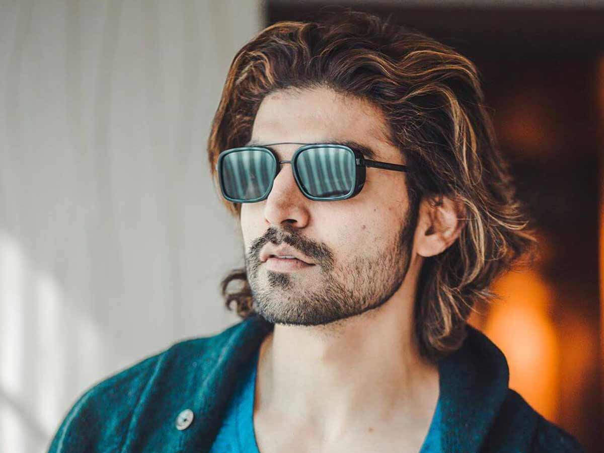 A peek into Gurmeet Choudhary and Neil Bhatt's afternoon diaries