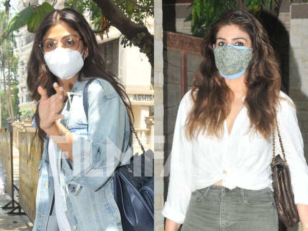 Shilpa Shetty Kundra and Raveena Tandon snapped out and about in Mumbai ...