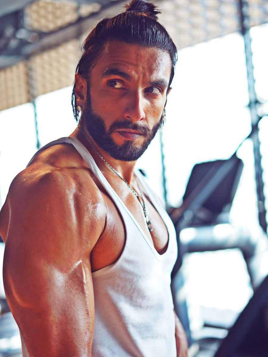 Pictures: Ranveer Singh flaunts pectorals in quirky outfit