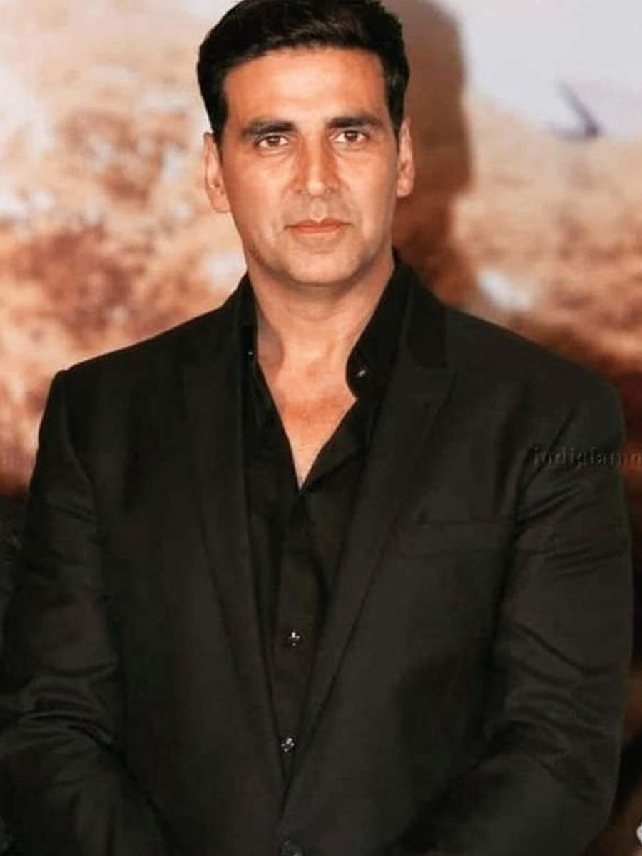  Akshay Kumar
 