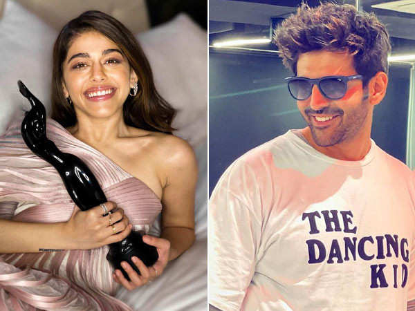 Alaya F and Kartik Aaryan snapped while shooting for Freddy