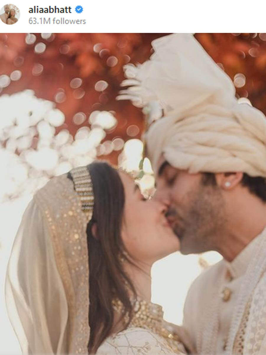 Ranbir - Alia Wedding: Alia Bhatt changes her DP post-wedding with husband  Ranbir Kapoor | Filmfare.com