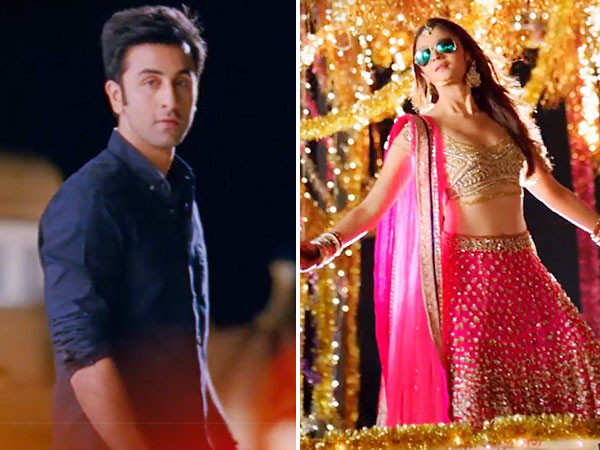 Meme Fest unravels on social media as Alia Bhatt and Ranbir Kapoor's viral  wedding video surfaces 