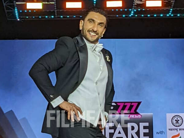 Bachelor of the year, Ranveer Singh rocks award show