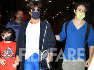 Shah Rukh Khan Gets Clicked With Aryan And Abram At The Mumbai Airport
