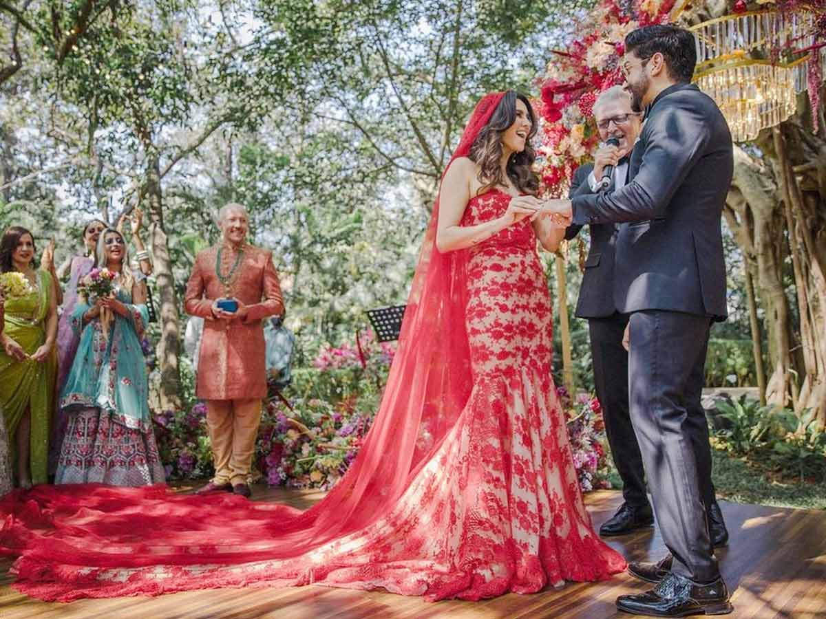 Farhan Akhtar wedding photos
