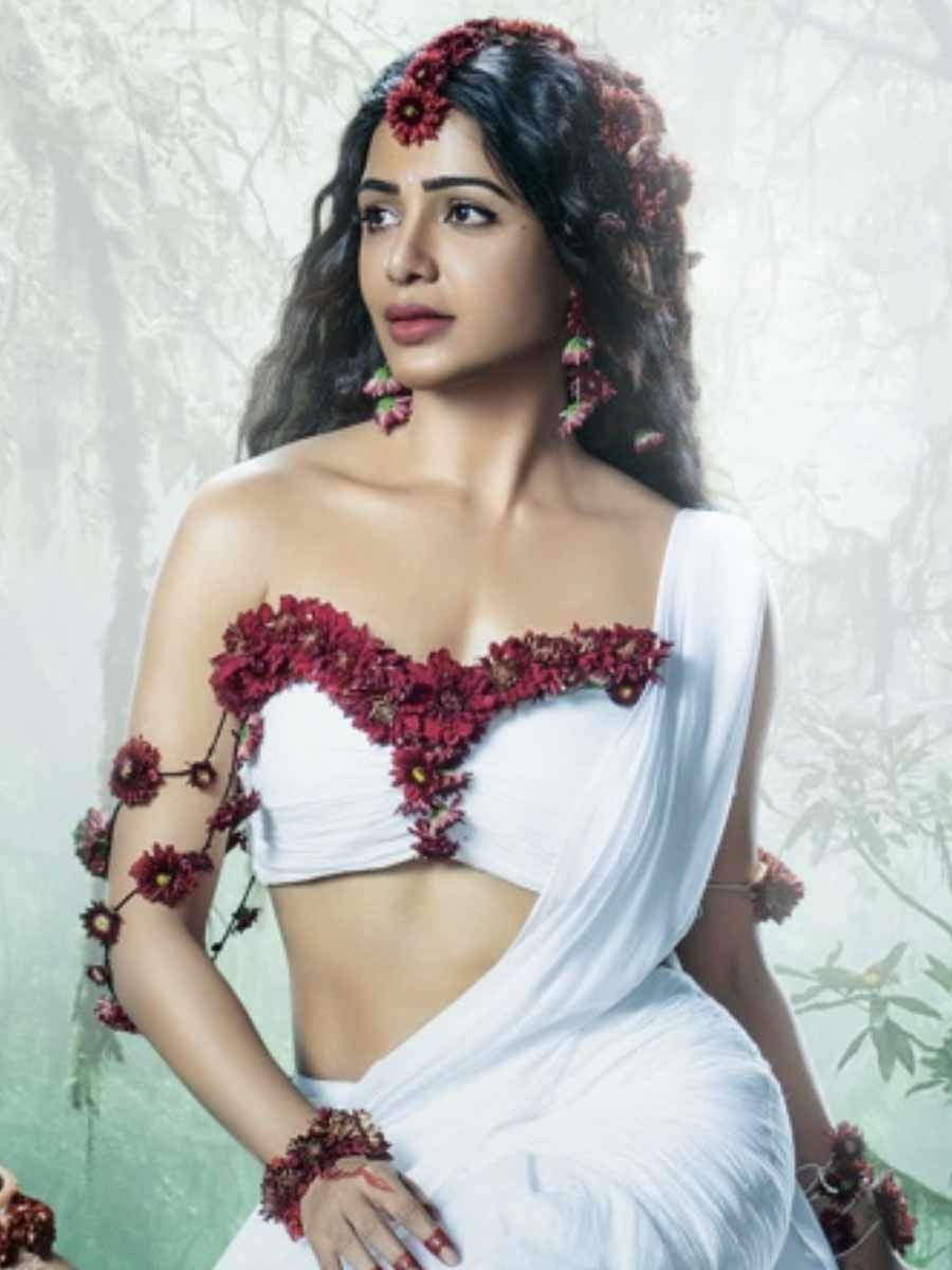 Samantha in Shakuntalam Poster.