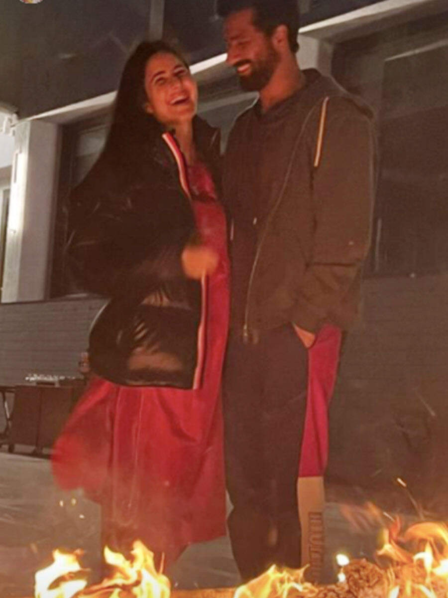 Katrina Kaif and Vicky Kaushal happy on Lohri.