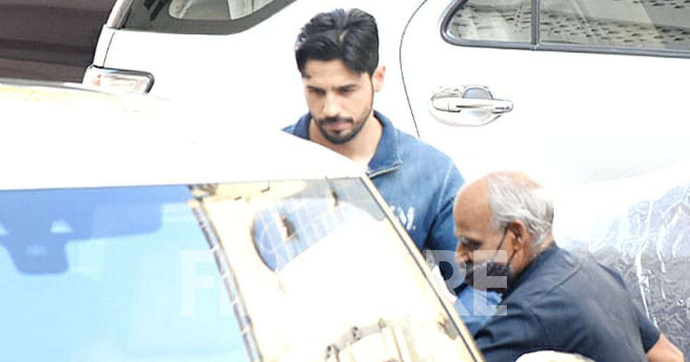 Pictures: Sidharth Malhotra photographed in Bandra
