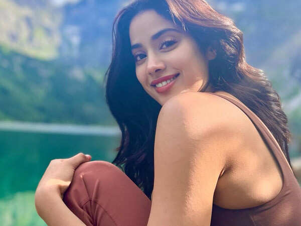 Janhvi Kapoor underwent exhaustive cricket training for her movie Mr and Mrs Mahi