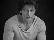 Shah Rukh Khan Steals Our Hearts Yet Again With His Latest Picture