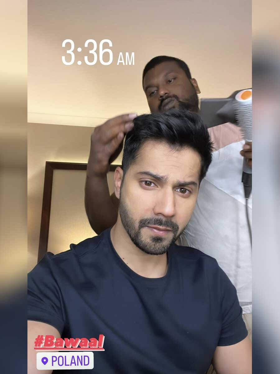 Throwback Thursday! When Varun Dhawan copied Virat Kohli's hairstyle |  Hindi Movie News - Bollywood - Times of India