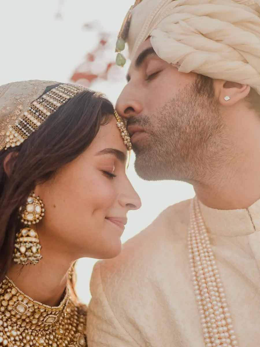 Alia Bhatt y Ranbir Kapoor se casaron recientemente.