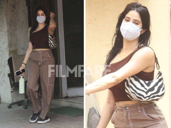 Janhvi Kapoor clicked outside her gym in Bandra